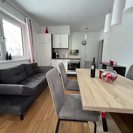Haus Alpina In & Out Casa vacanze Schladming