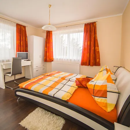 Tatil Evi Haus Alpina In & Out Schladming