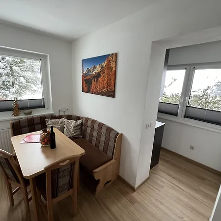 Haus Alpina In & Out *