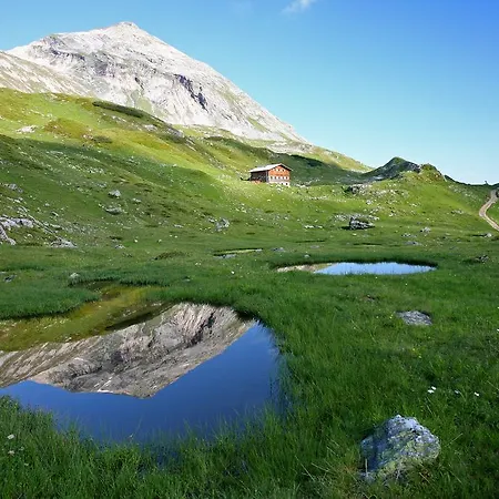 Haus Alpina In & Out Сasa de vacaciones