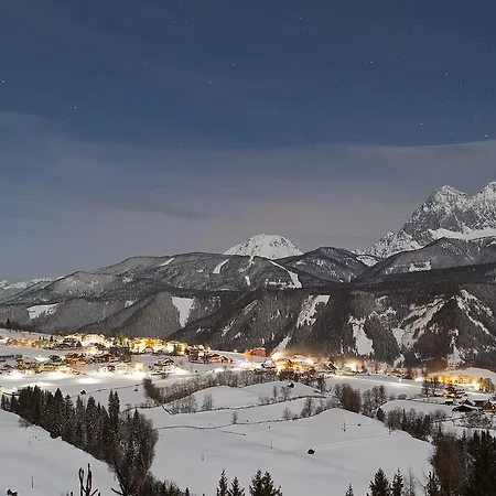 Haus Alpina In & Out Casa vacanze