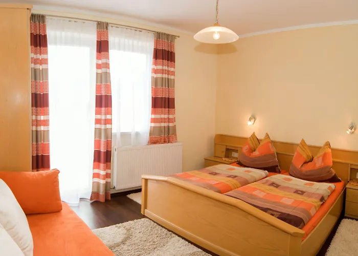 Haus Alpina In & Out Dom wakacyjny Schladming